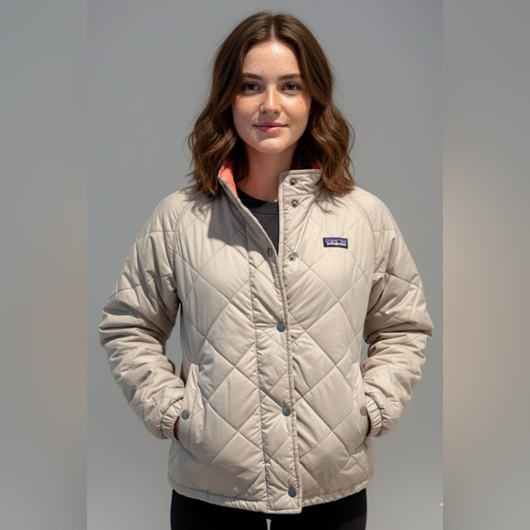 Patagonia Other - PATAGONIA Light Gray Orange Diamond Quilt Puffer Down Short Jacket Girls Kids XL